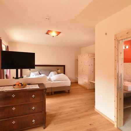 Hotel Gassenwirt Chienes Extérieur photo