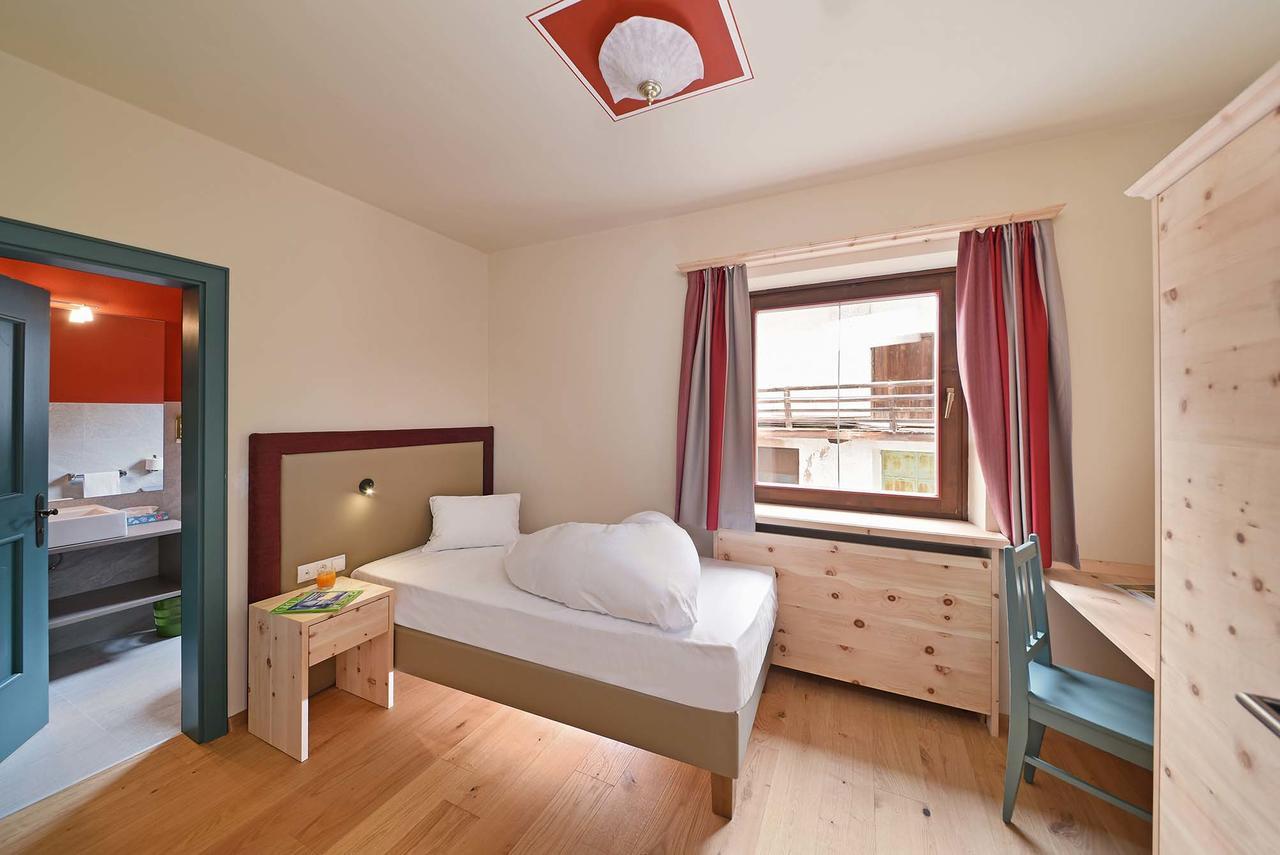 Hotel Gassenwirt Chienes Extérieur photo